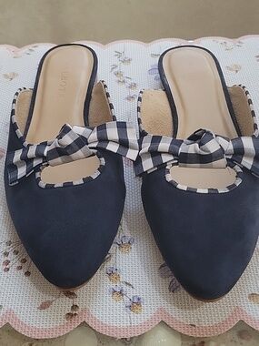 Talbots Women’s Navy Bow Slip-On Mules Size 8